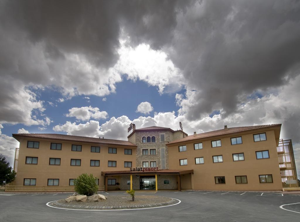 Hotel Salat Resort 레스 보르헤스 블랑케스 외부 사진